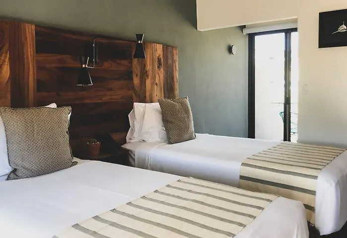 Six Two Four Urban Hotel 4*